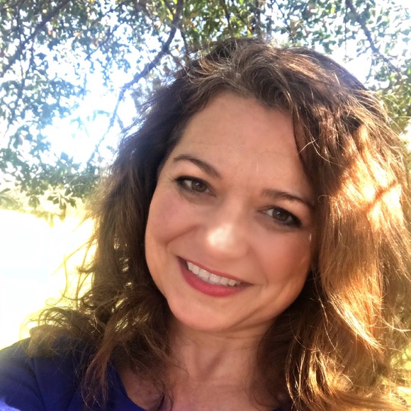 Meet your Posher, Kkaren - Picture 2 of 2